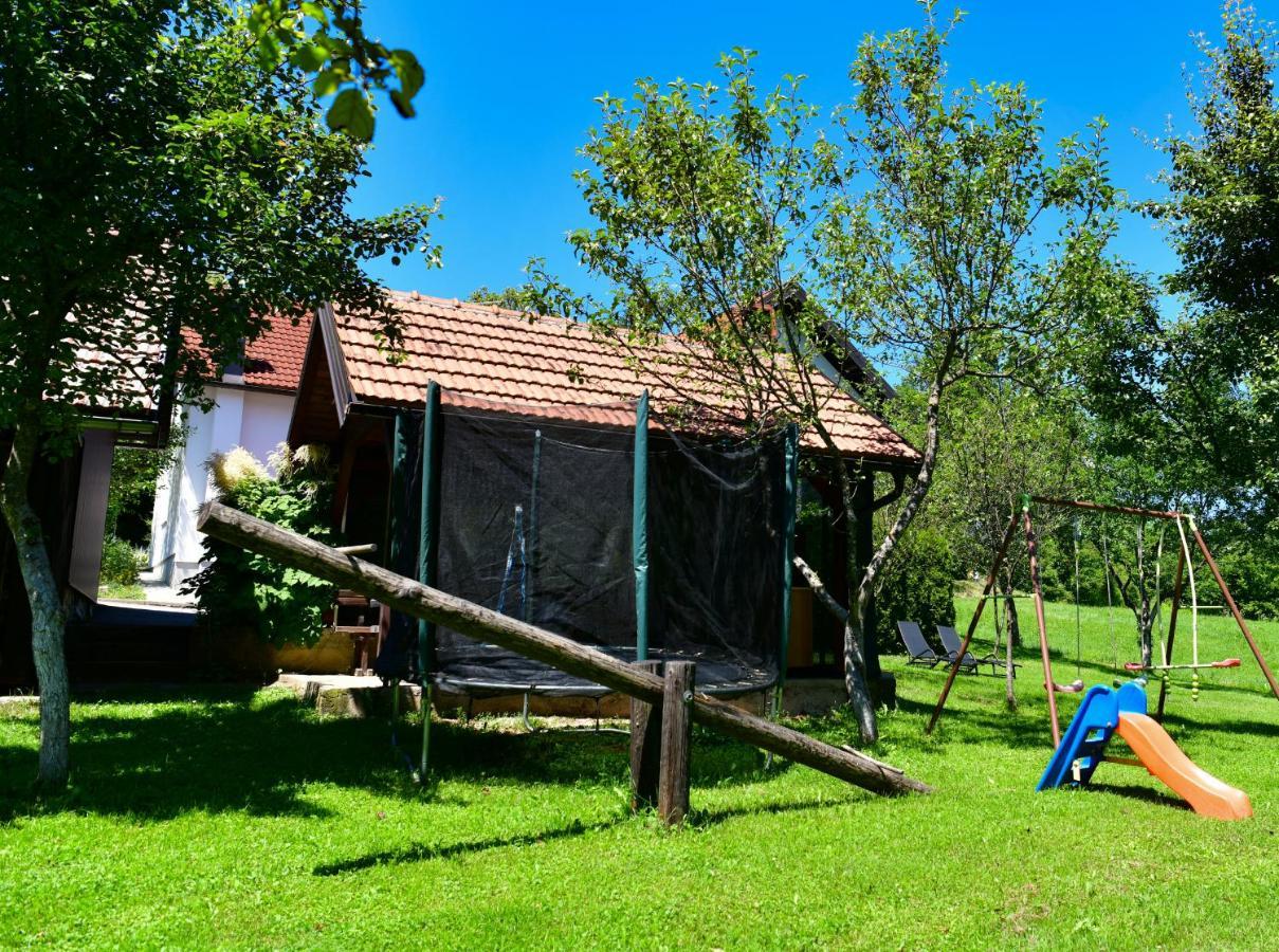 Apartments Marija Rakovica Exterior foto